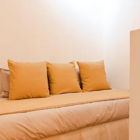 La Magnolia A C Balcony Office Piazza Navona Spanish Steps רומא