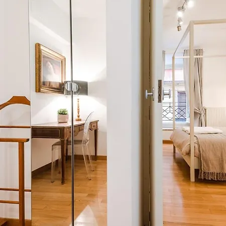דירה La Magnolia A C Balcony Office Piazza Navona Spanish Steps רומא