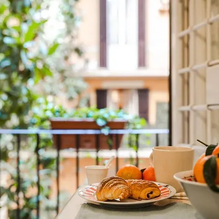 דירה La Magnolia A C Balcony Office Piazza Navona Spanish Steps *
